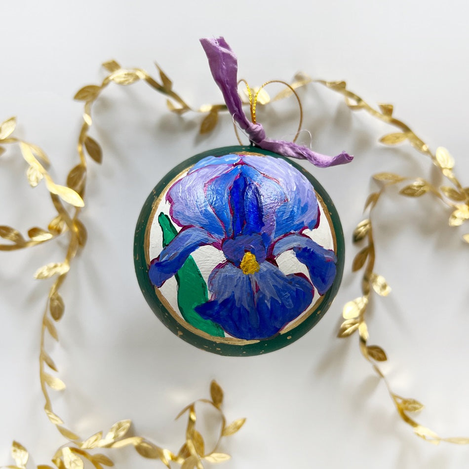 Emerald Jeweled Iris Ornament 2
