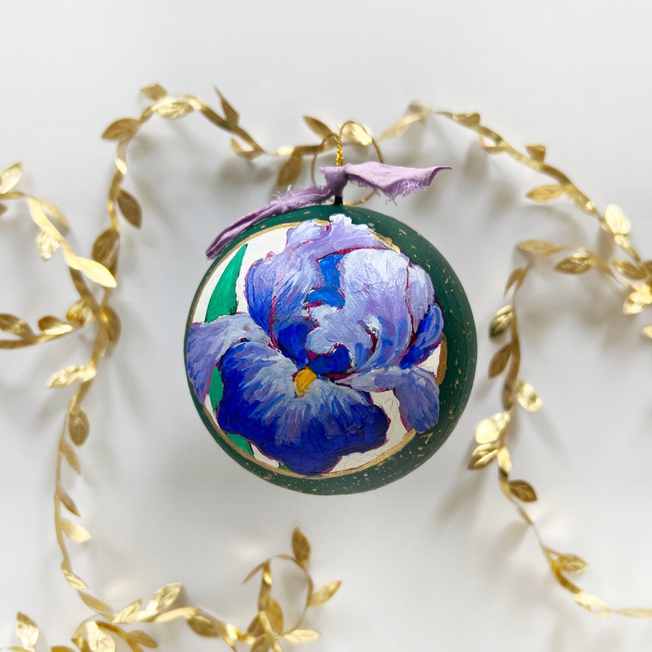 Emerald Jeweled Iris Ornament 3