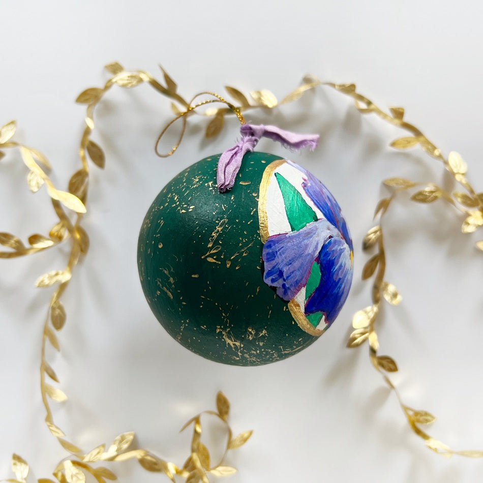 Emerald Jeweled Iris Ornament 3