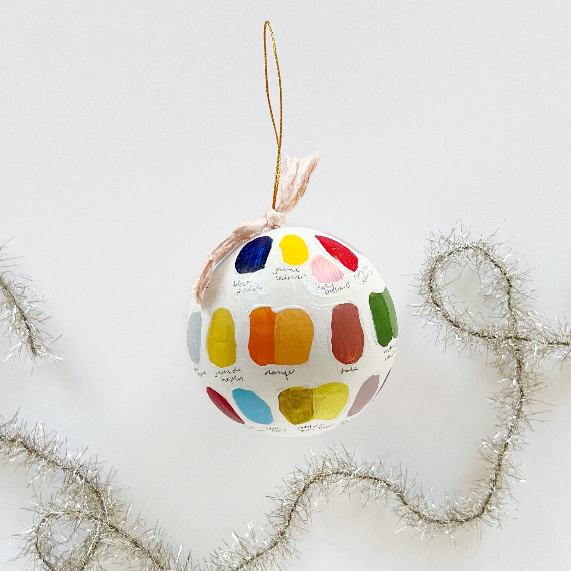 Hilma Artist Palette Round Ornament