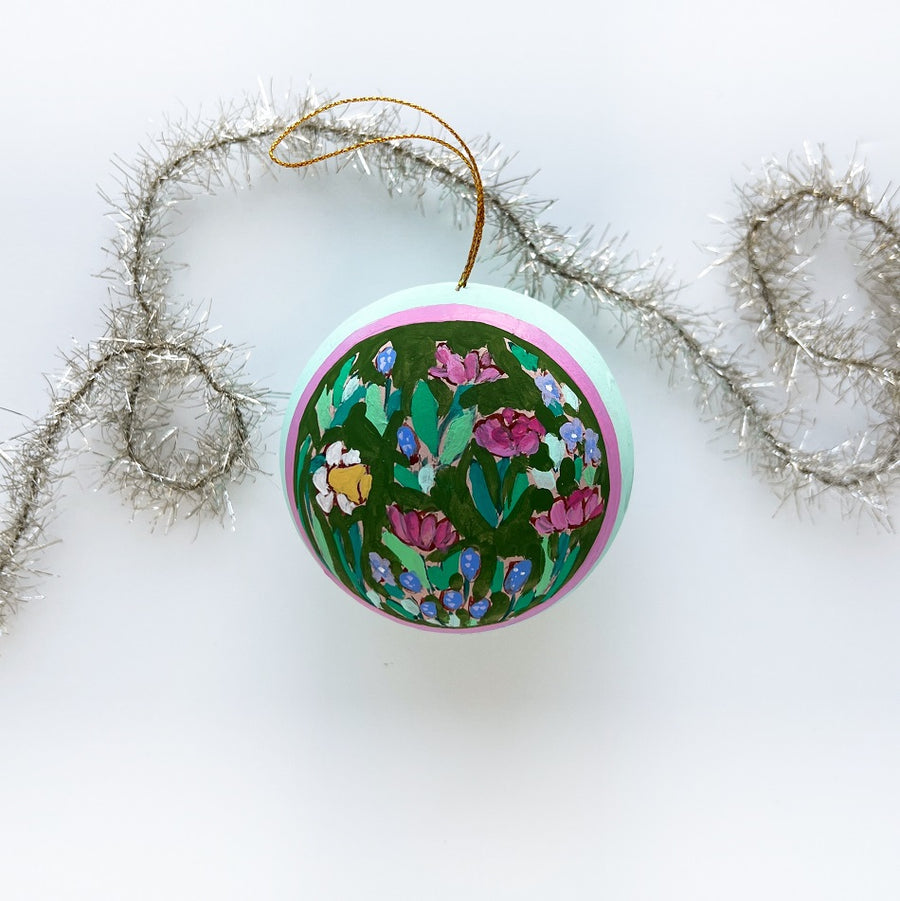 Giverny Gardens Round Ornament Mint 2